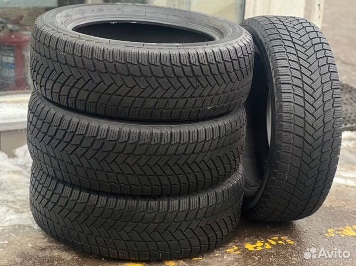Michelin X-Ice Snow SUV 285/45 R22 114T