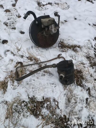 Вакуумный усилитель тормозов и Гтц Toyota