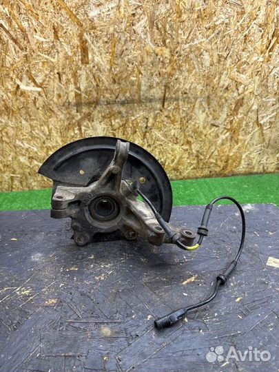 Кулак поворотный передний левый Renault Logan 2