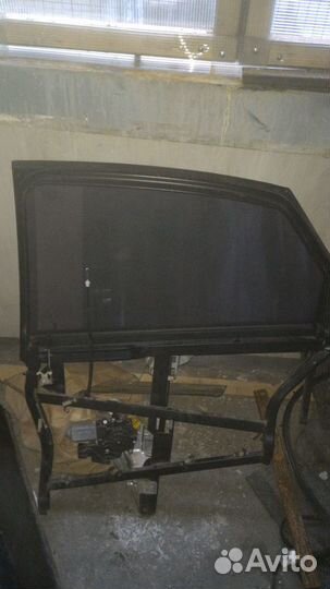 Audi A6 C5 стеклоподъемник задний правый в сборе