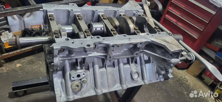 Двигатель VK56 / год гарантии