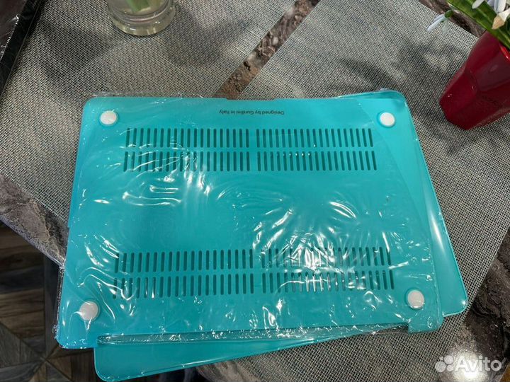 Продам чехол для MacBook Air 13