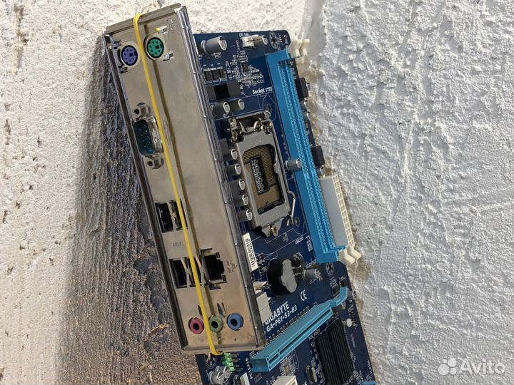 Материнская плата Gigabyte GA-P61-S3-B3