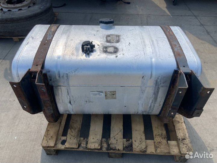 Бак топливный mercedes-benz actros MP II