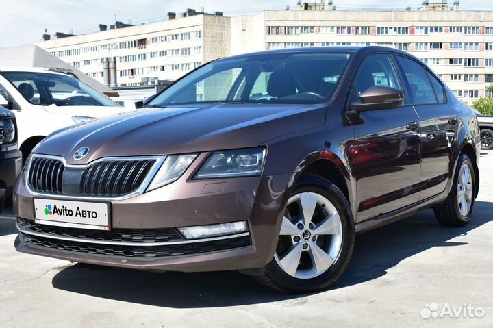 Skoda Octavia 1.8 AMT, 2018, 100 000 км