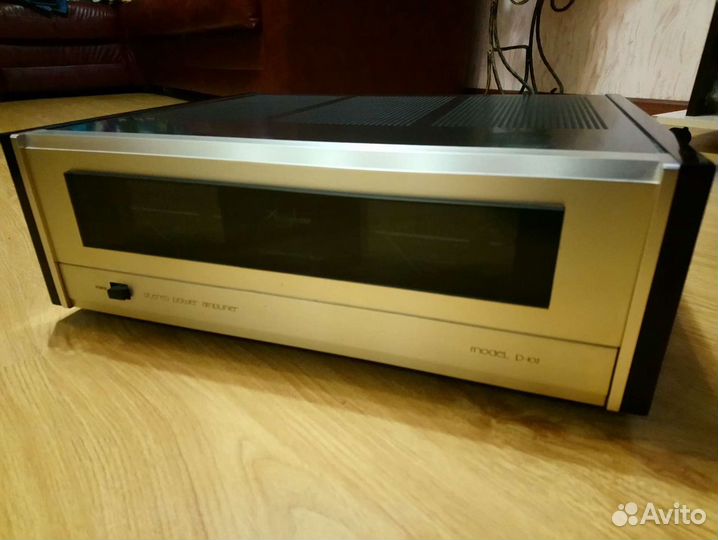 Усилитель мощности Accuphase p-102