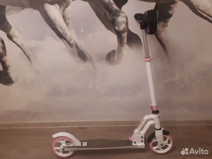 Самокат reaction детский д бу. Складной