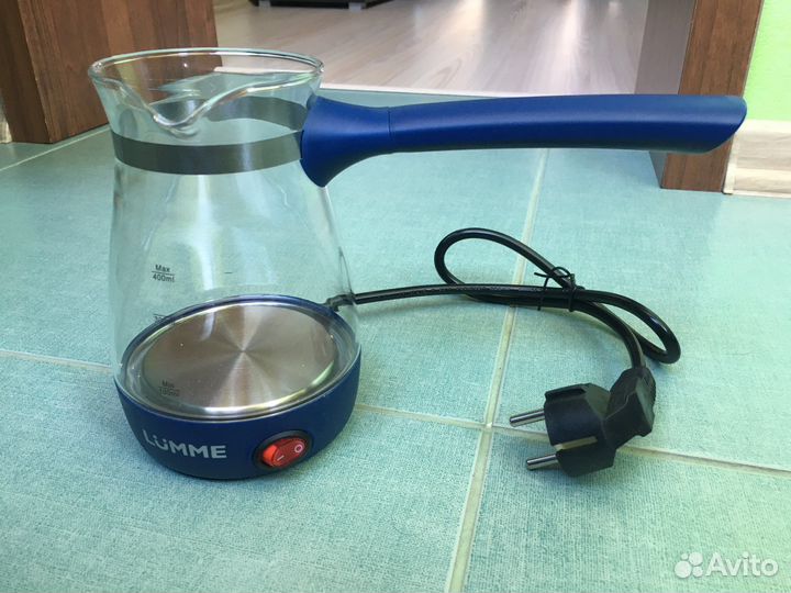 Электрическая кофеварка