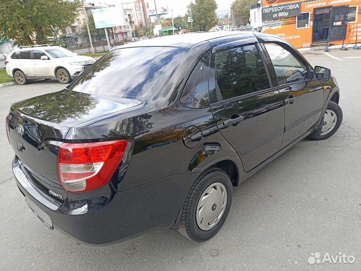 LADA Granta 1.6 МТ, 2012, 122 000 км