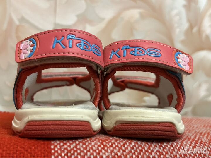 Босоножки для девочки 26 размер