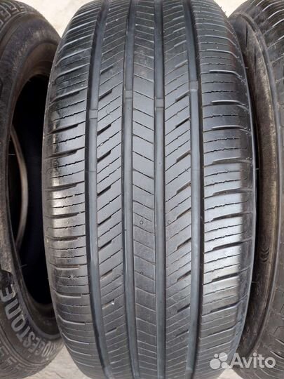 Sailun SV16 215/55 R17 94V