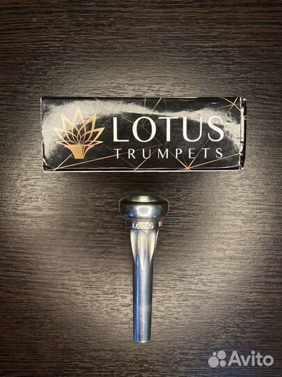 Мундштук для трубы lotus