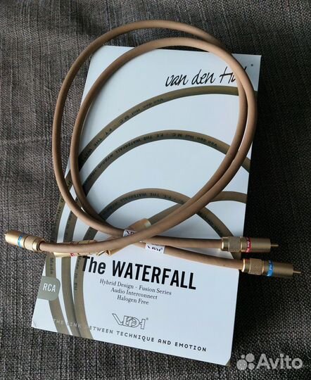 Van Den Hul, The Waterfall, RCA, 0,8 метра пара
