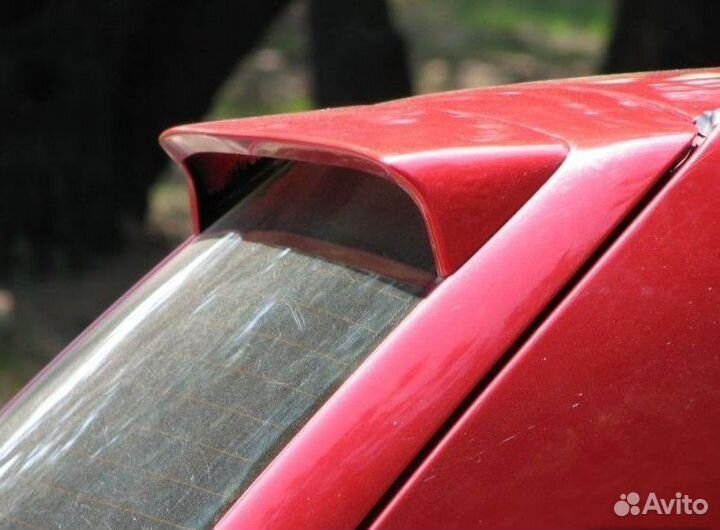 Козырек на заднее стекло VW Golf 3