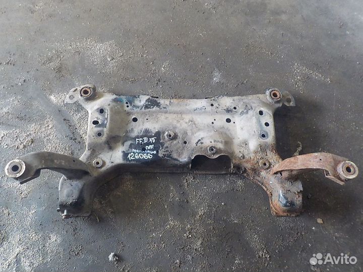 Подрамник Ford Focus 3