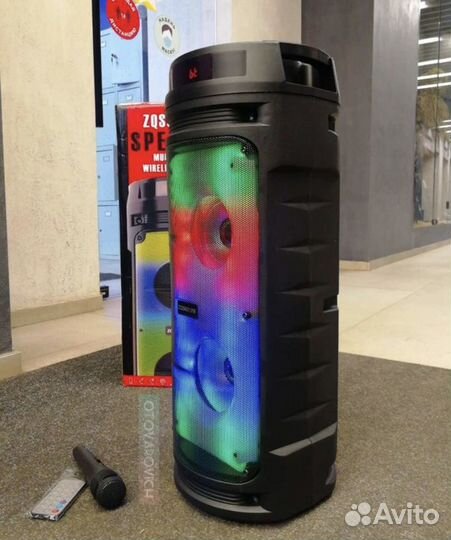 Колонка оригинал светомузыка (с микрофоном )