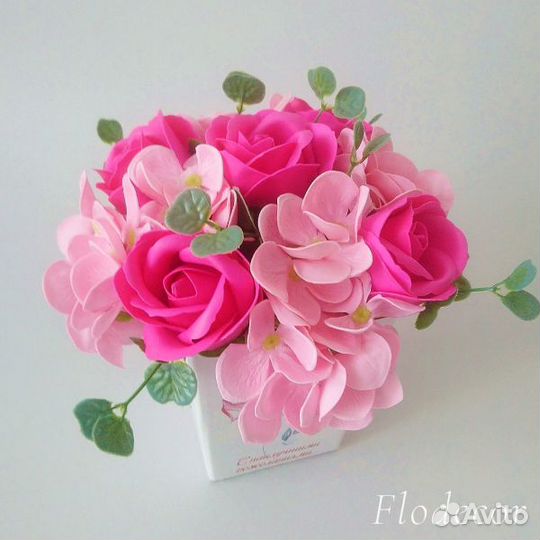 Мини букет из мыльных цветов