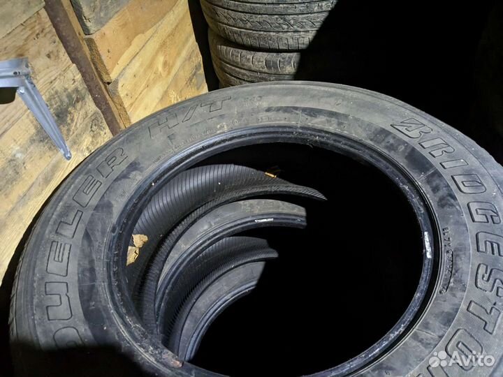 Bridgestone Dueler H/T 265/65 R17