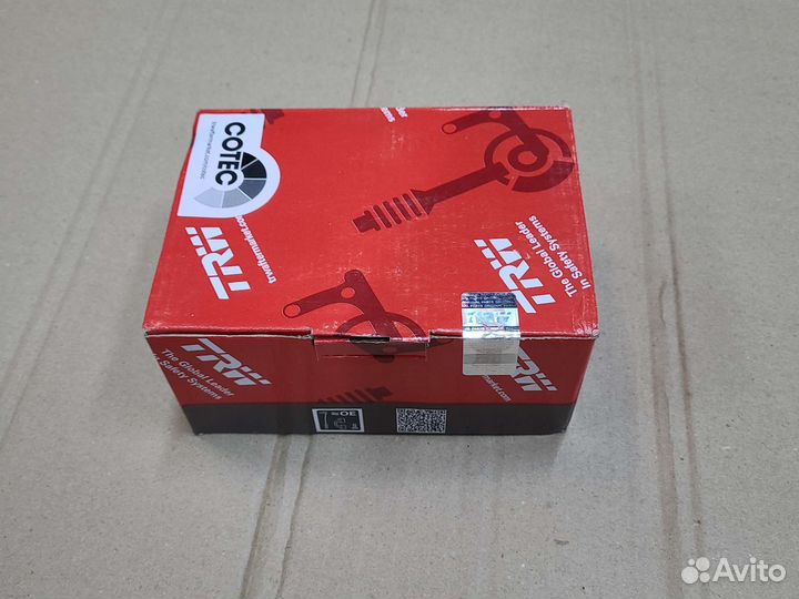 Колодки передние Volkswagen T5 Multivan Caravelle