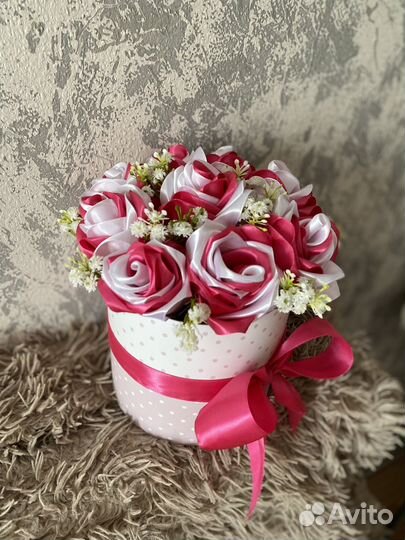 Букеты из атласных лент