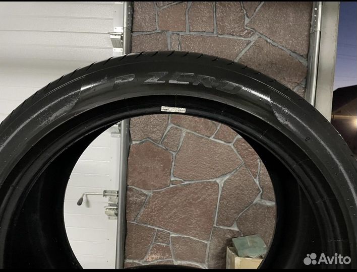 Pirelli P Zero 285/40 R22