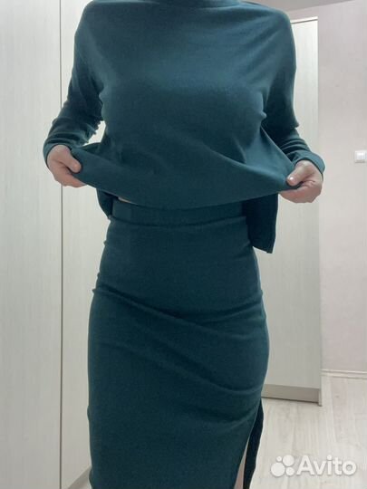 Костюм с юбкой