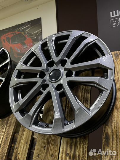 Khomen Wheels 7,5x18/6x139,7 ET25 D106,1 KHW1805