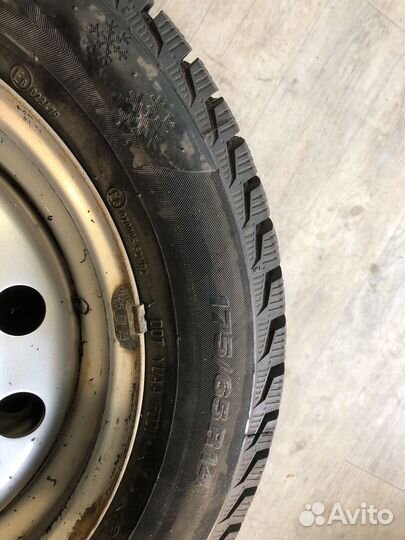 Viatti Brina Nordico V-522 175/65 R14 82T