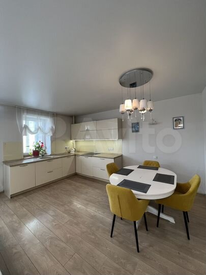 3-к. квартира, 92,7 м², 11/13 эт.