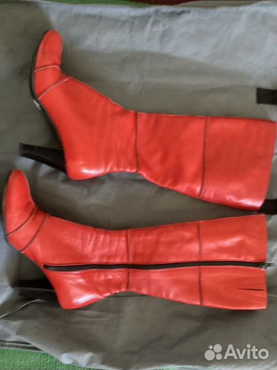 Сапоги красные натуральная кожа 36 р