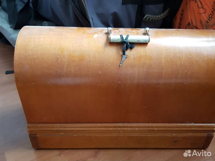 Швейная машинка подольская ручная