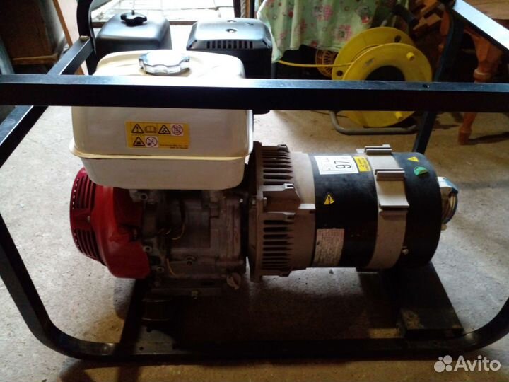 Бензогенератор