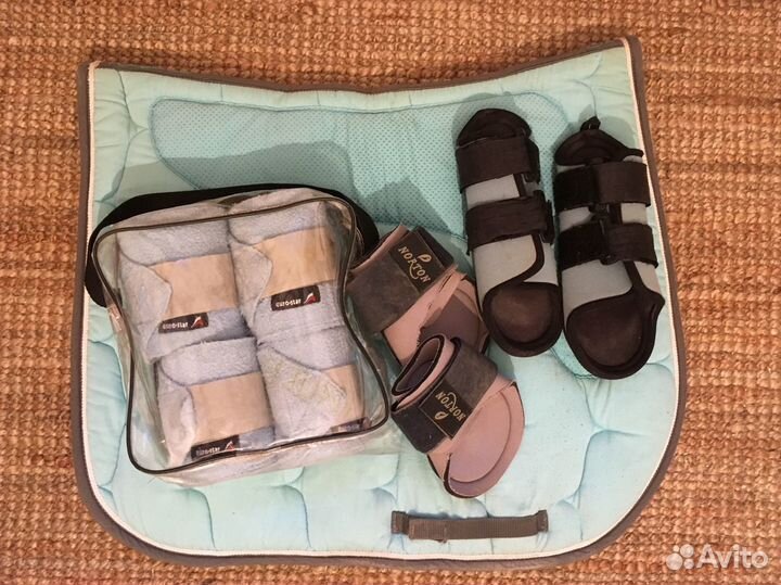 Комплекты вальтрап/бинты/ногавки для лошади