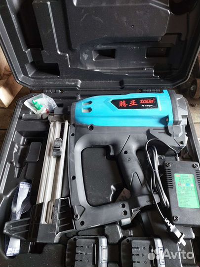 Гвоздезабивной пистолет Toua GSN 50 аренда