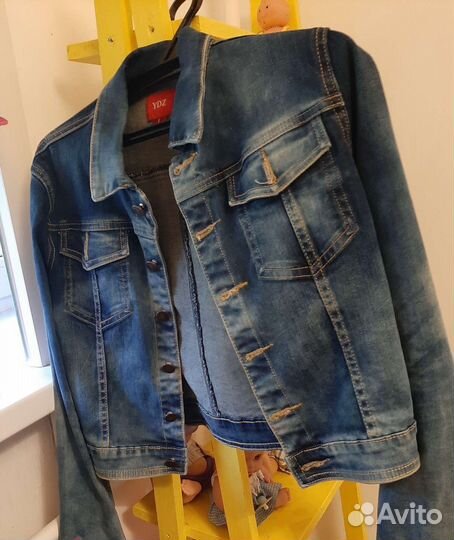 Куртка джинсовая
