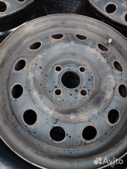 Диски на hyundai solaris R15