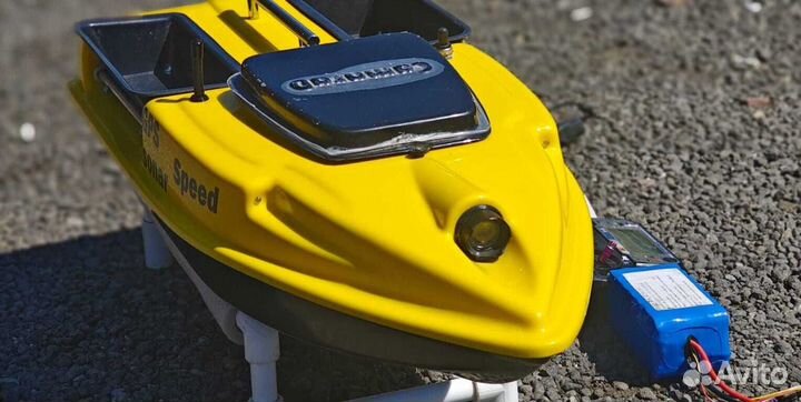 Б/У прикормочный кораблик с gps по трейд-ин