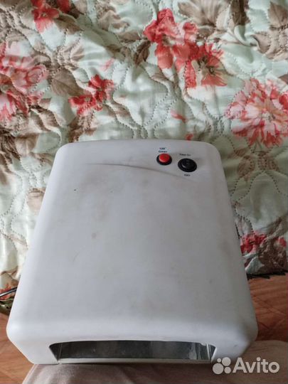 Уф лампа для ногтей