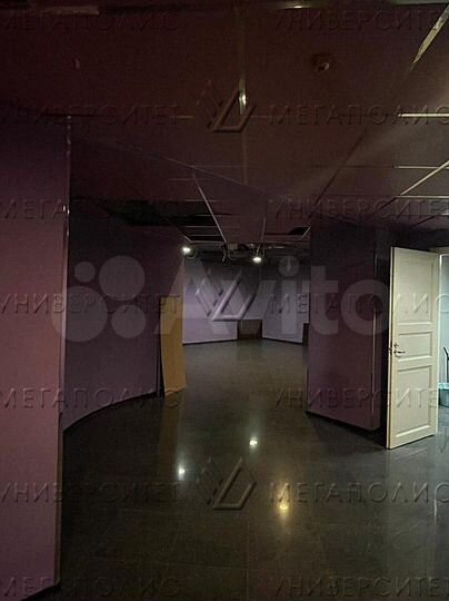 Помещение свободного назначения 380 м²