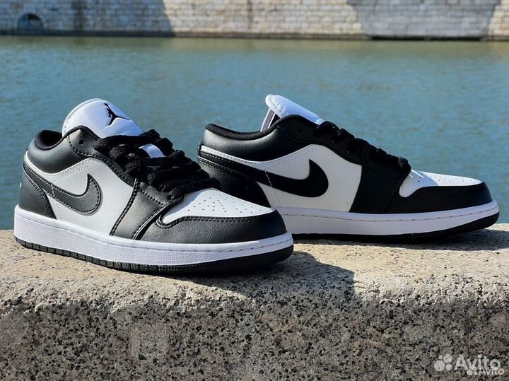 Nike Air Jordan 1 Low Panda