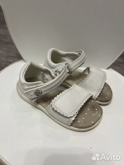 Обувь для девочки 20,21,22,23р