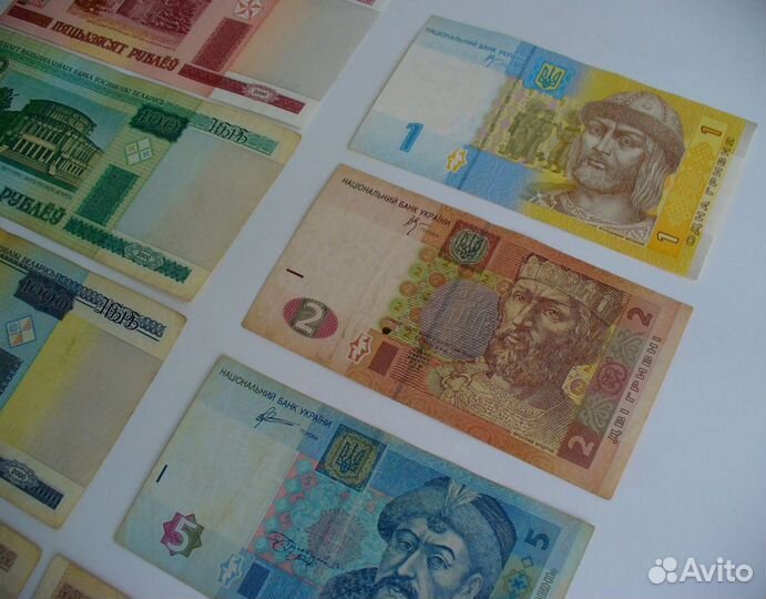 Банкноты Россия Украина Беларусь