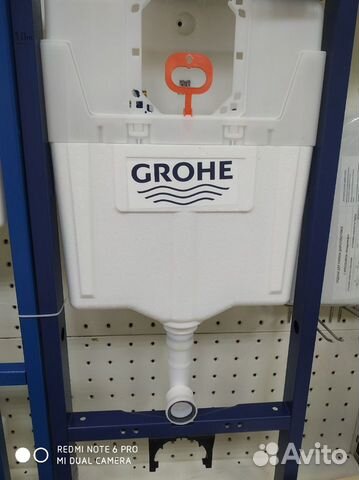 Инсталляция Grohe с квадратной кнопкой
