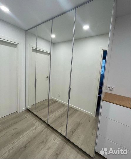 Прихожая с зеркалом на заказ