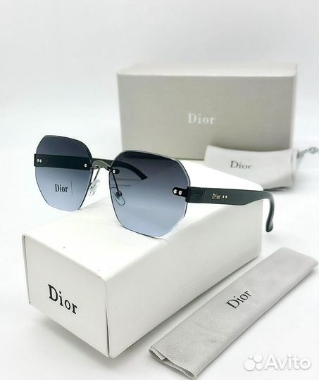 Солнцезащитные очки Dior