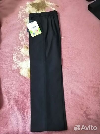 Школьная форма для мальчика 128 новая