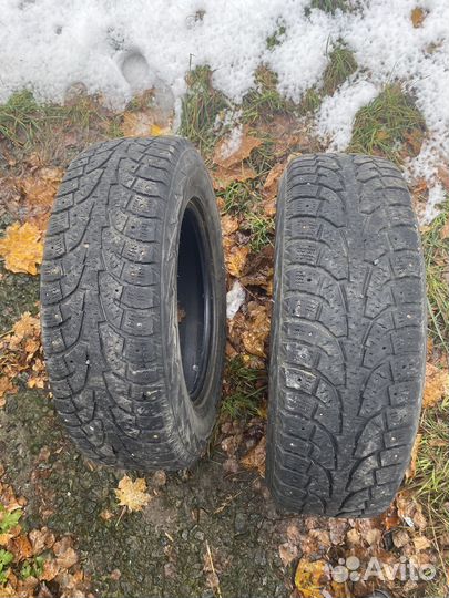 Зимняя резина 215/70R16 (шипованная) бу