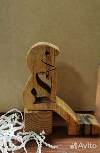 Фигурки из дерева