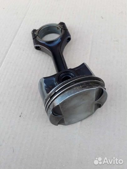 Поршень, шатун bmw e39 м52ту б25