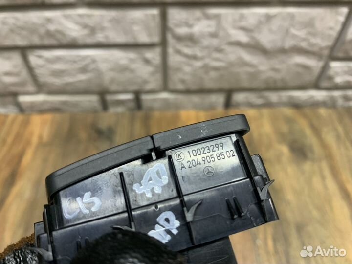 Mercedes Benz CLS W218 Кнопка центр. замка RH